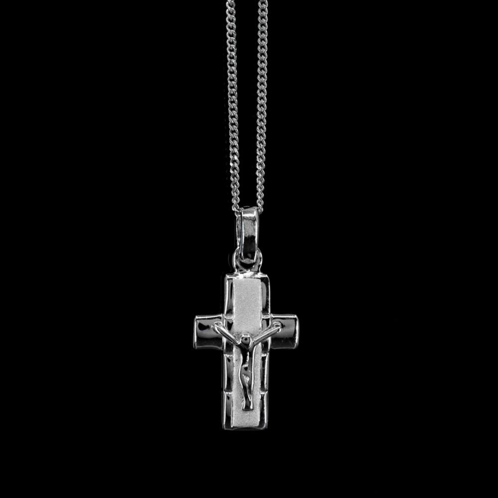Ασημένιος σταυρός με τον Εσταυρωμένο C072 με αλυσίδα από καθαρό ασήμι 925ο